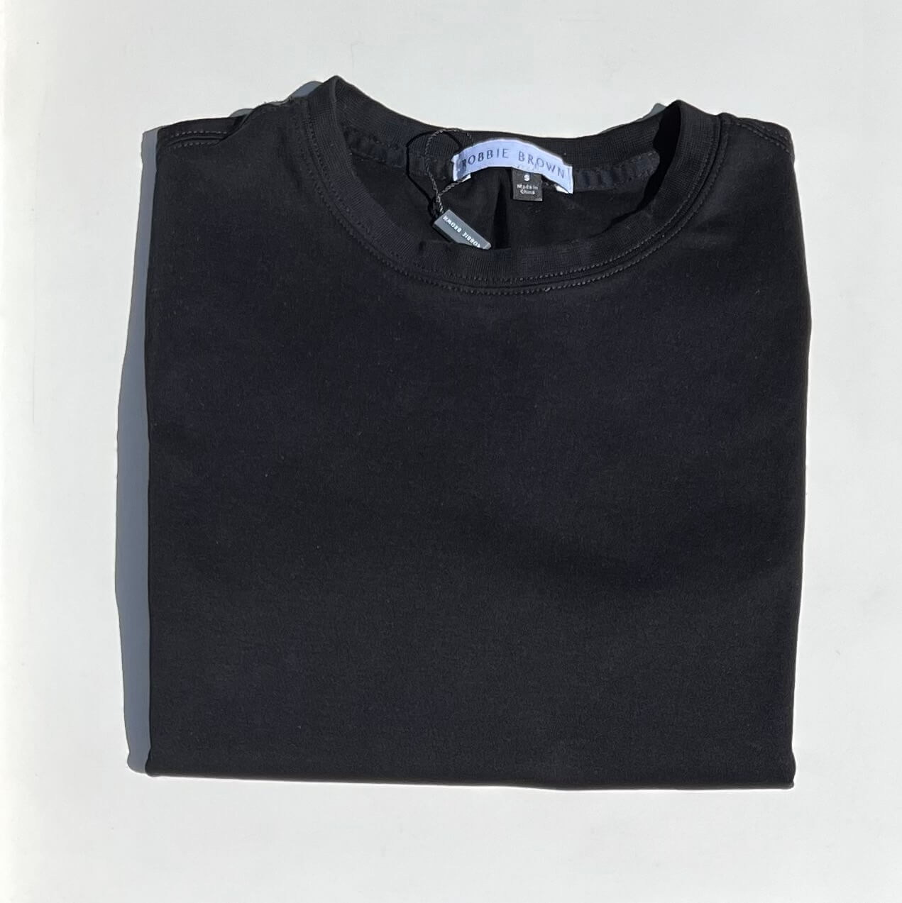 Black crew-neck, short sleeve t-shirt